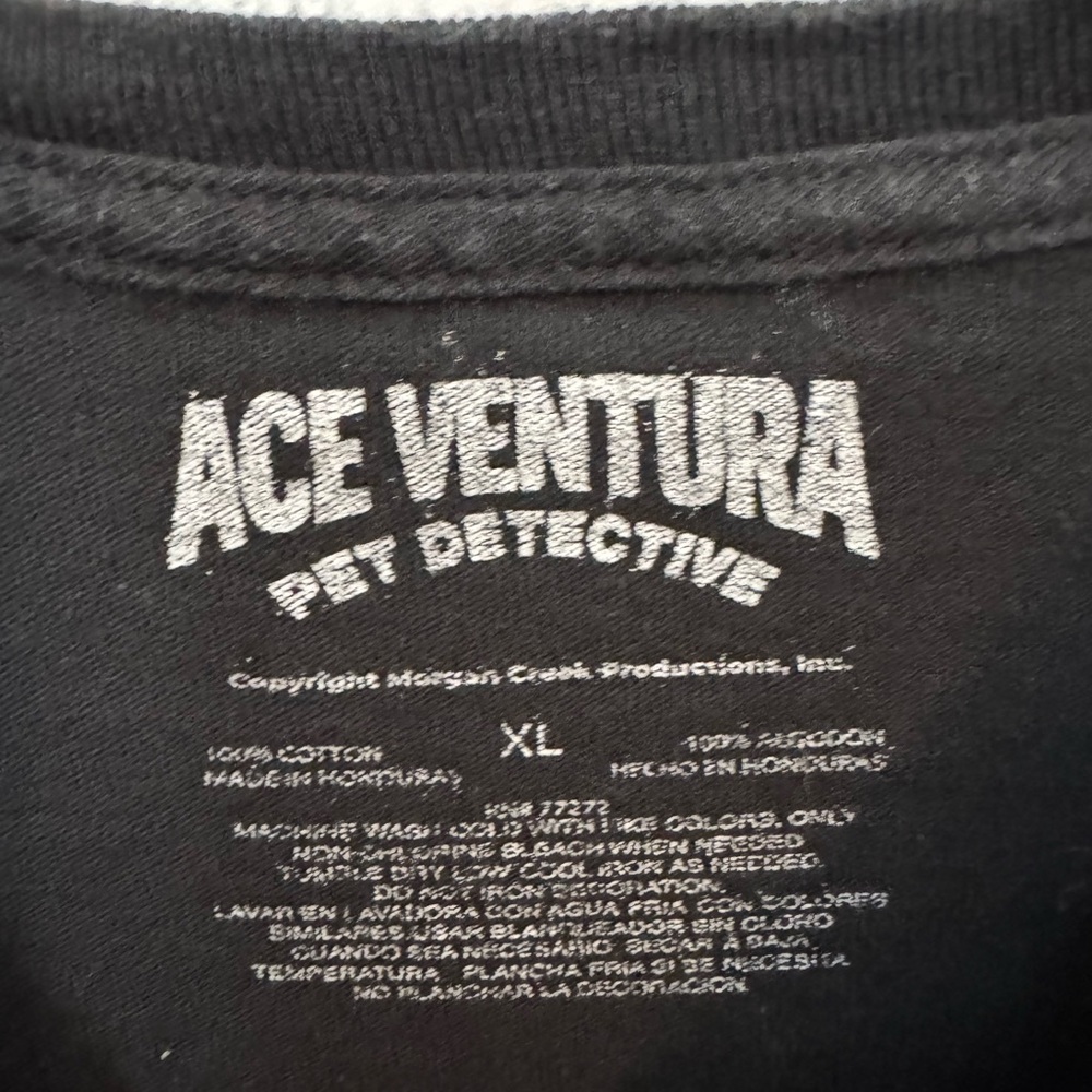 Black Graphic T-Shirt Ace, Ventura, Pet detective XL - Picture 3 of 4
